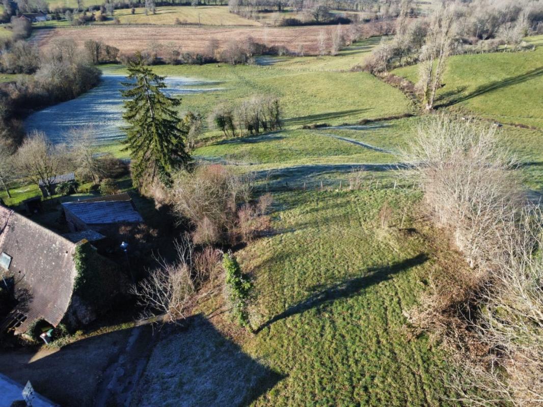 grange in Ayen, Corrèze, France