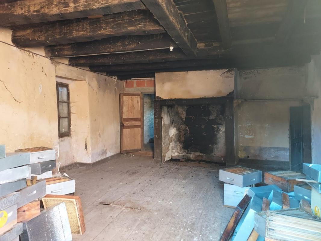 grange in Ayen, Corrèze, France