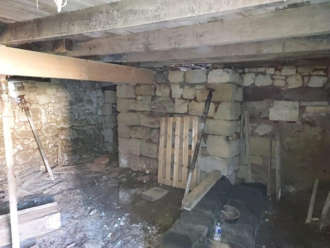 grange in Ayen, Corrèze, France