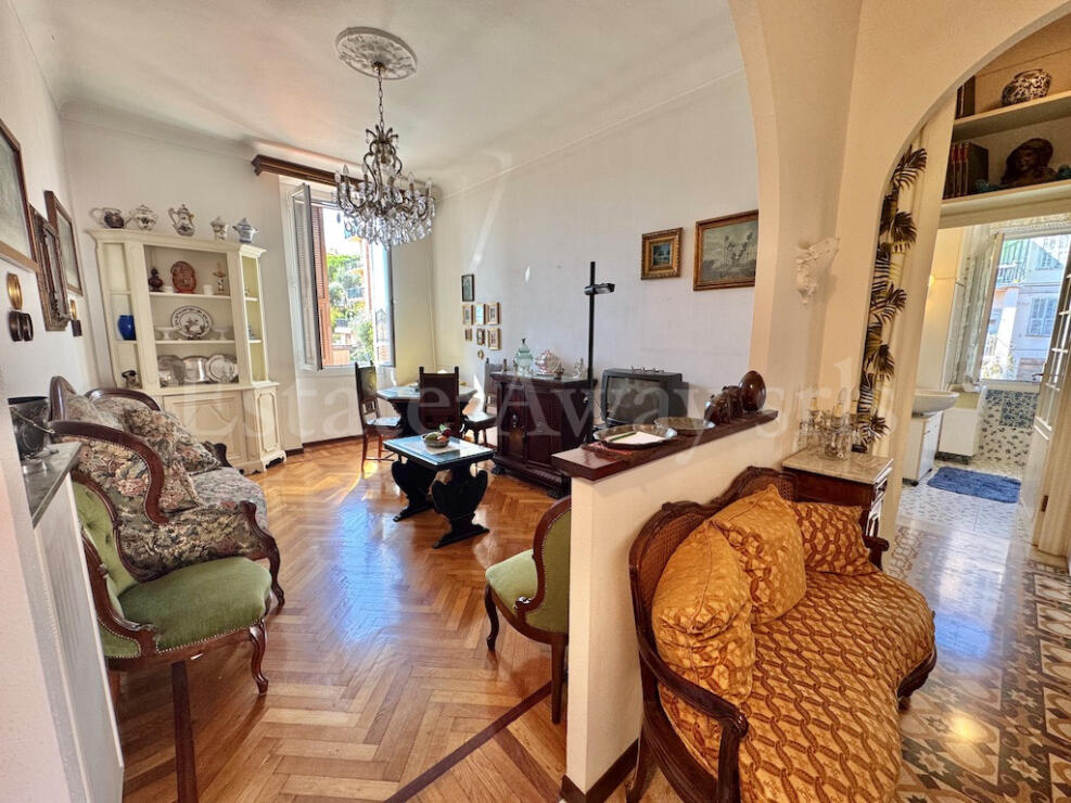 E1316 Apartment for sale in Sanremo – Corso Inglesi, 300 meters from the Casino