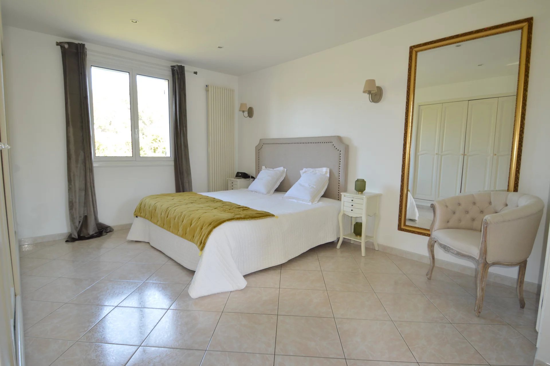 Stunning 230sqm Villa located between Bouc Bel Air and Cabriès, Provence-Alpes-Côte d’Azur – France – BVI79292