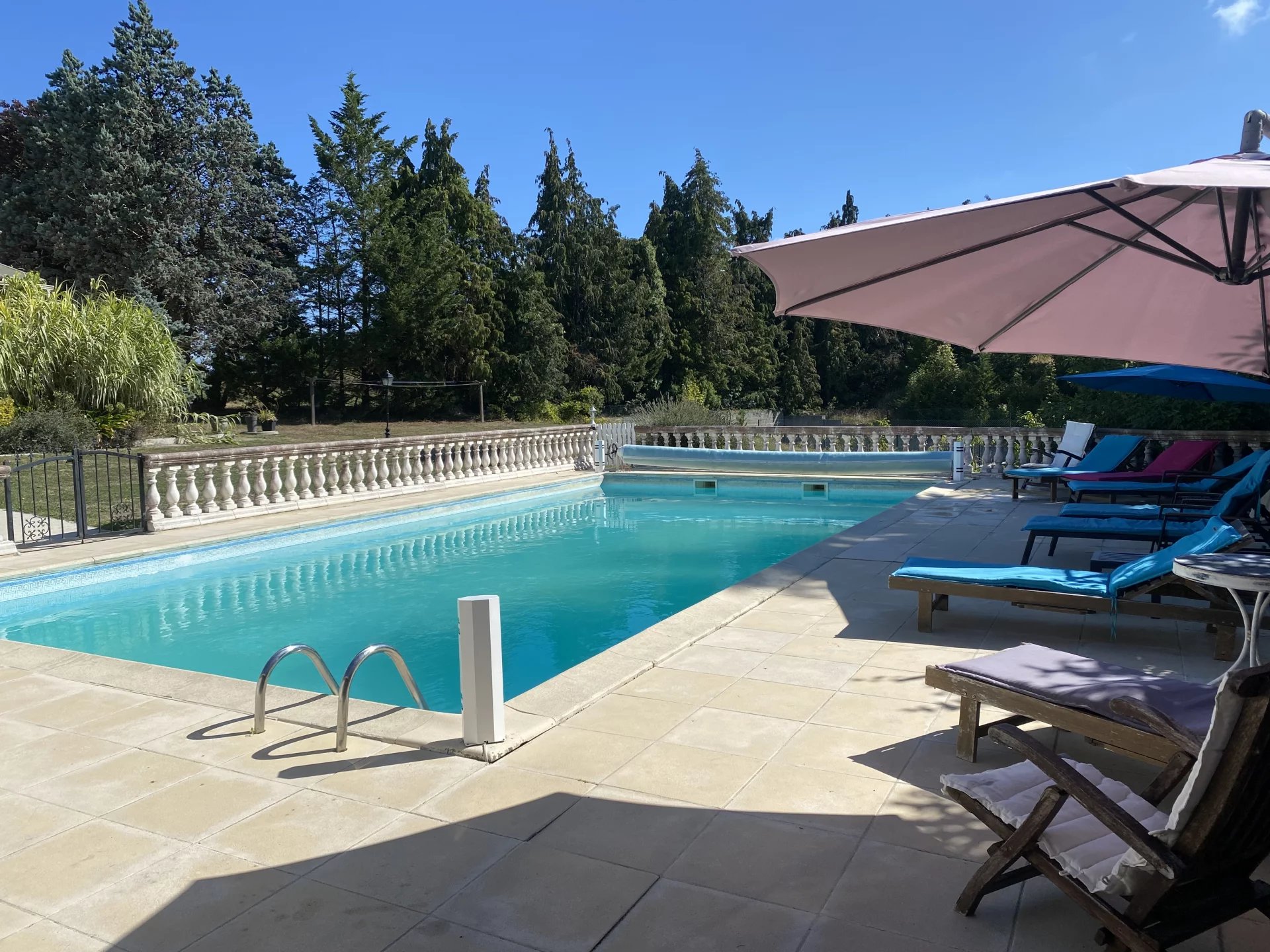 Stunning 6 bed/6 bath chateau with pool, tennis court and caretaker’s accommodation, Poitou-Charentes – France – BVI71960