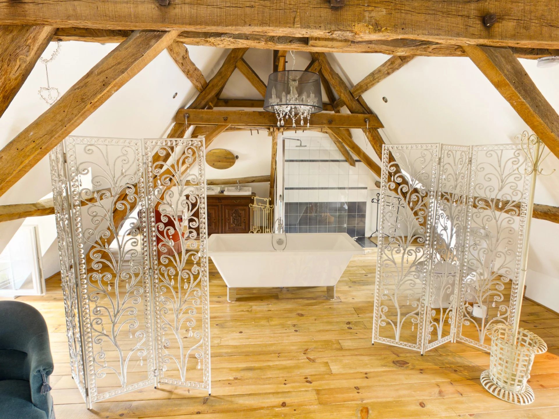 Stunning 6 bed/6 bath chateau with pool, tennis court and caretaker’s accommodation, Poitou-Charentes – France – BVI71960