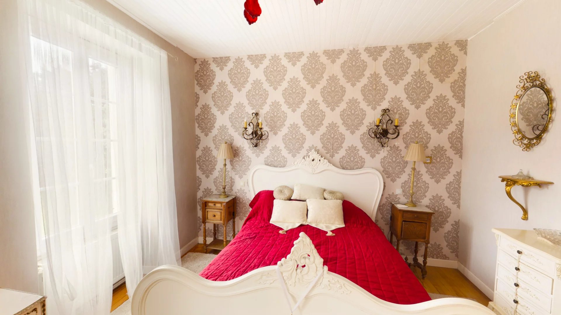 Stunning 6 bed/6 bath chateau with pool, tennis court and caretaker’s accommodation, Poitou-Charentes – France – BVI71960