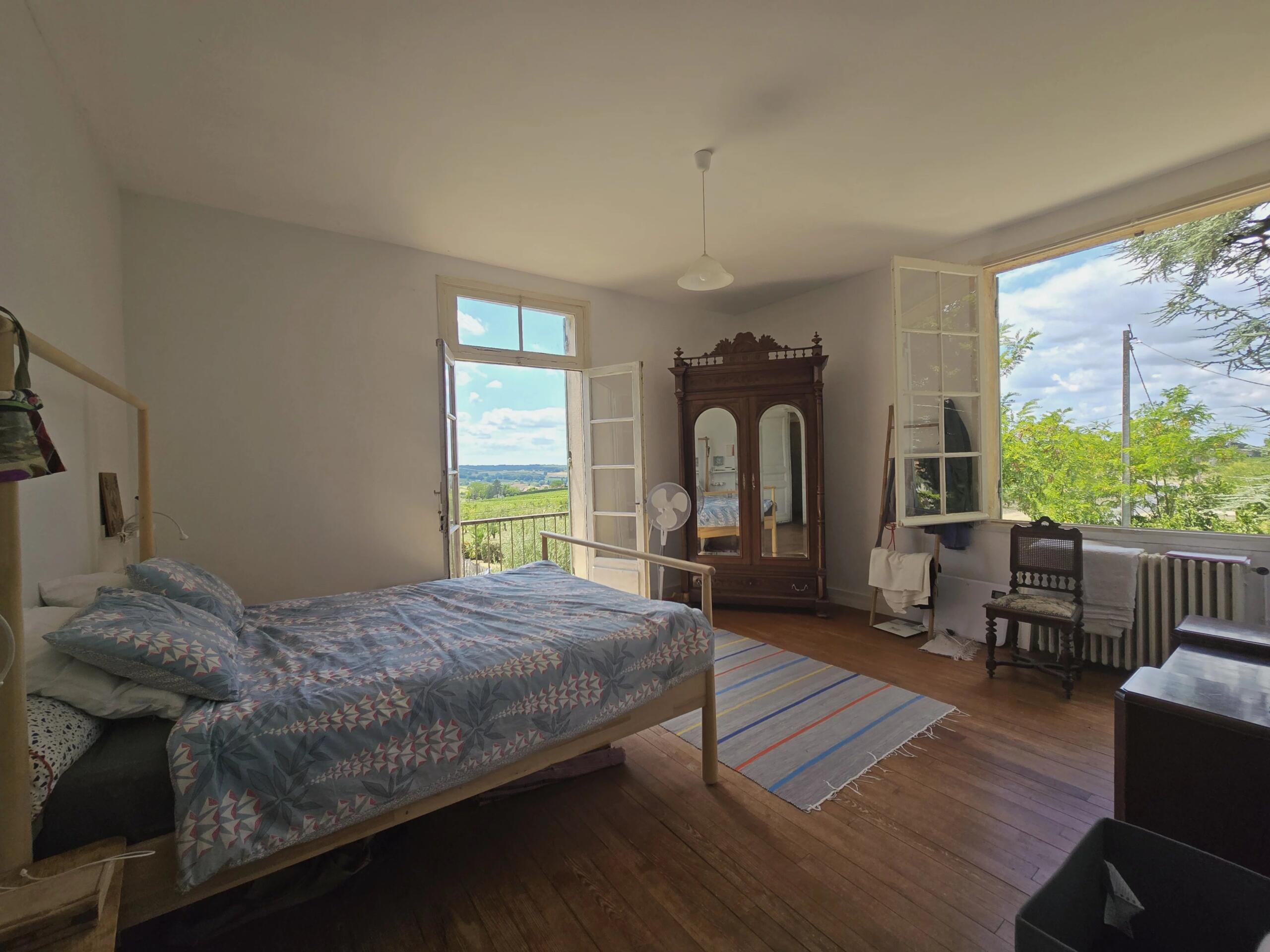 Charming family home with potential, Aquitaine – France – BVI82319