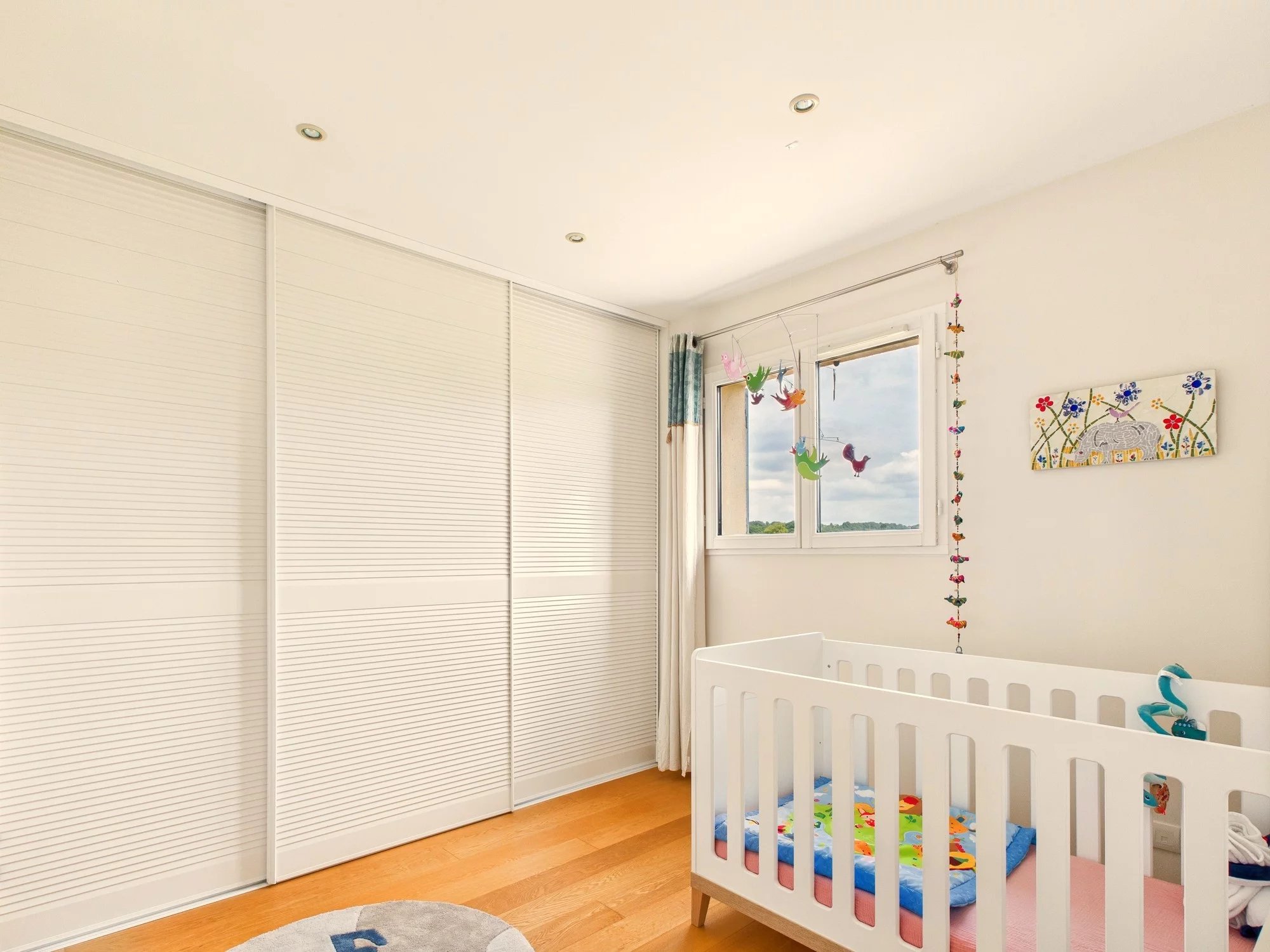 Contemporary country home with gardens and views, Aquitaine – France – BVI81171