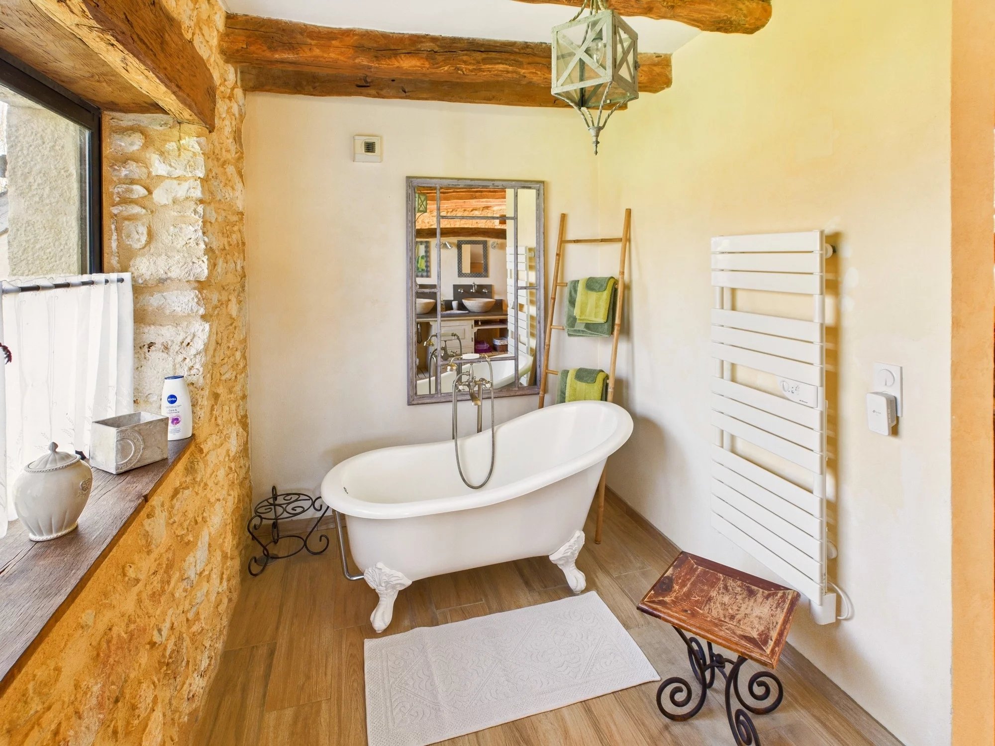 Charming Stone Property with Business Opportunity – Near Sarlat!, Aquitaine – France – BVI67985