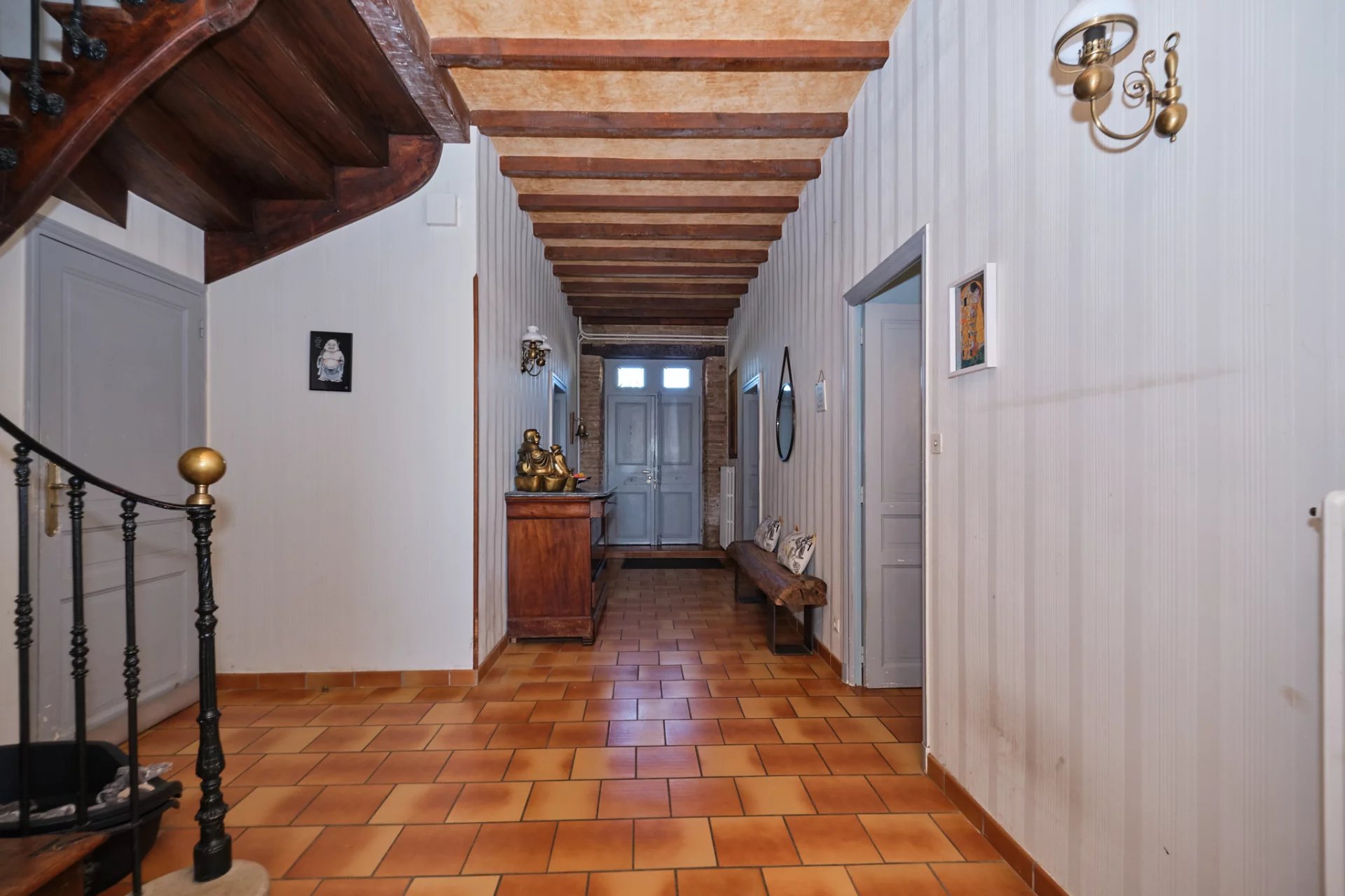 Spacious 5-Bedroom Family Home with Panoramic Views – Salvagnac, Midi-Pyrénées – France – BVI82420
