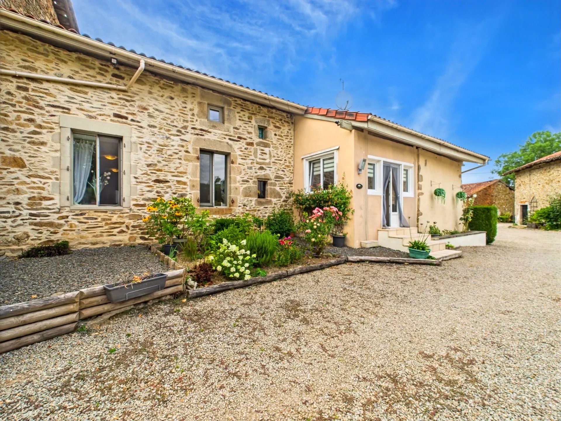 Live the Quiet Life – renovated stone home with private lake and lots of potential, Limousin – France – BVI81794