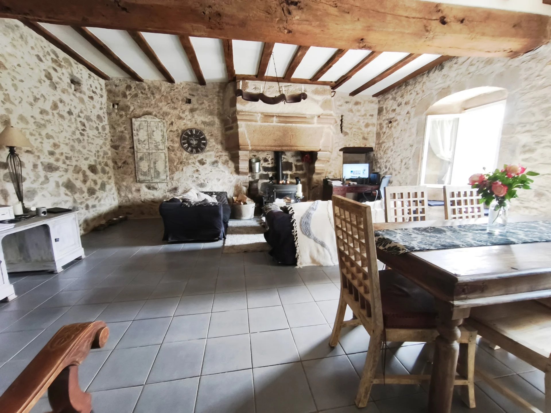 Elegant 13th-Century Country Estate with Woodland, Campsite & Outbuildings, Poitou-Charentes – France – BVI82298