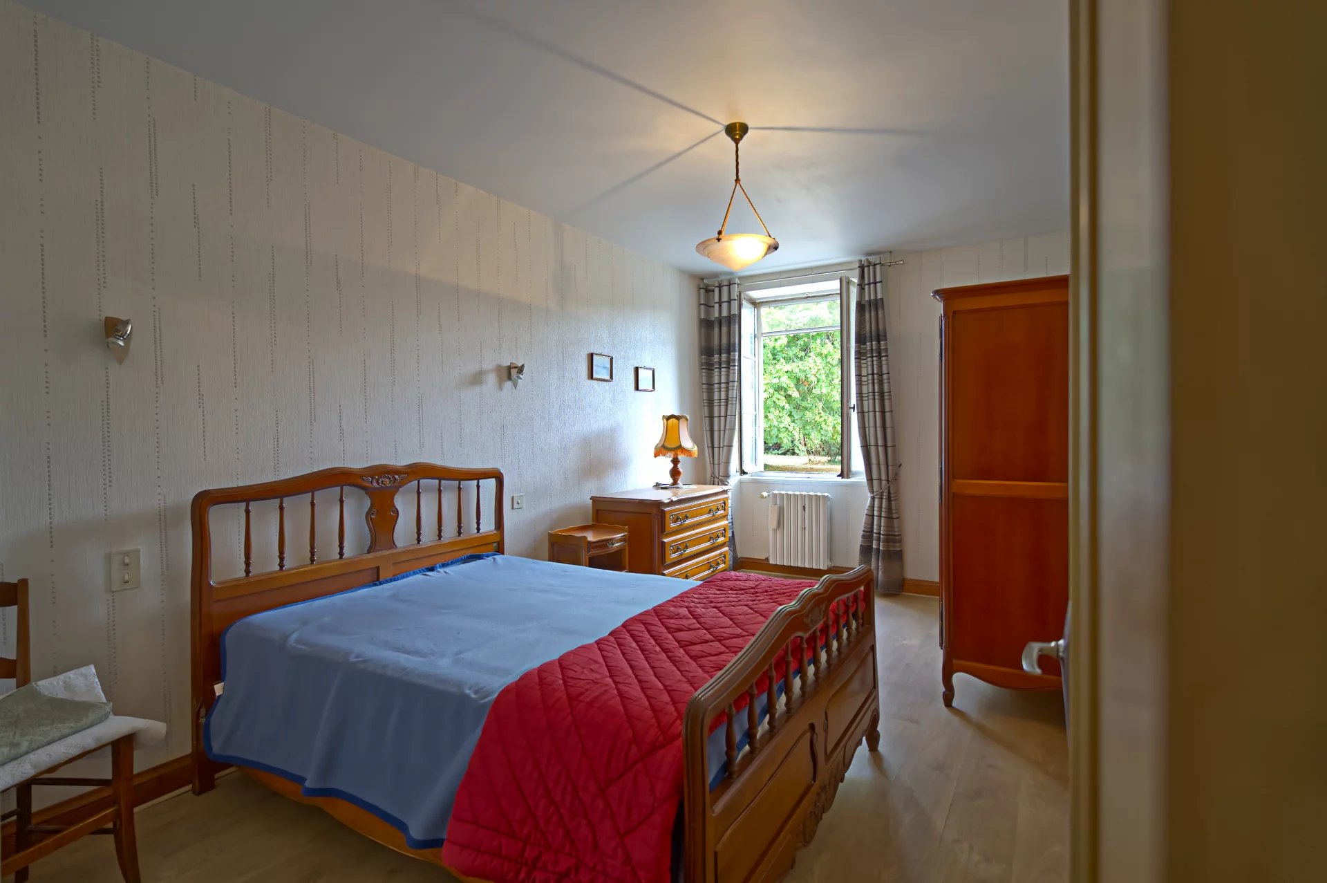 Superb Charentaise farmhouse, over 1 hectare of land, Poitou-Charentes – France – BVI82572