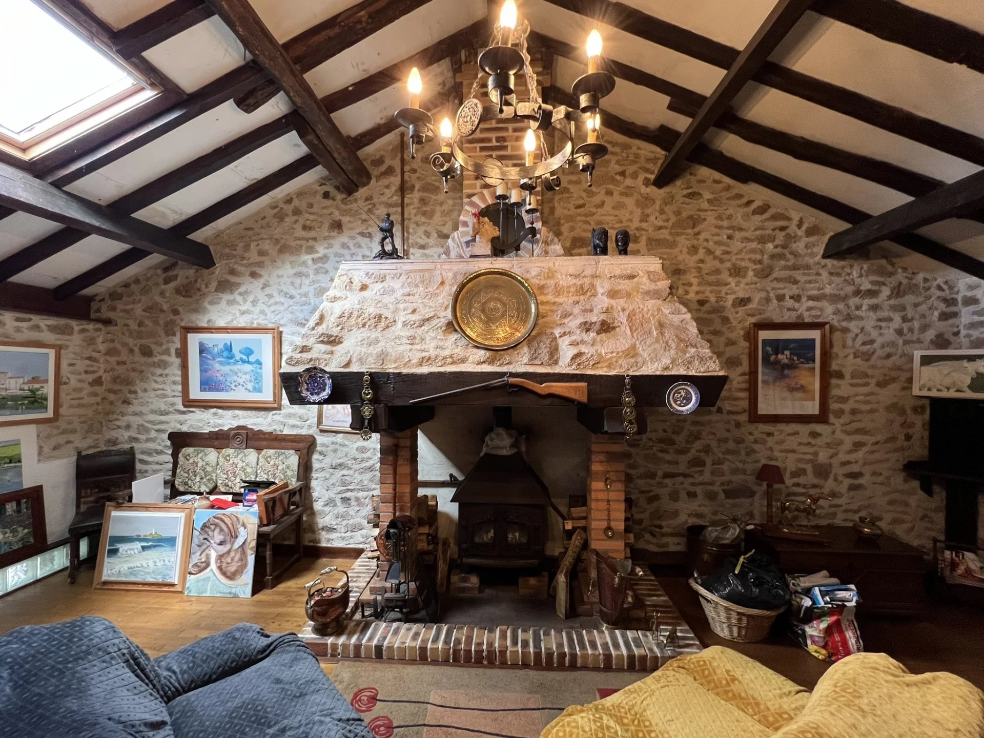 3 bed house with guest house and 5 acres of land, Limousin – France – BVI71397