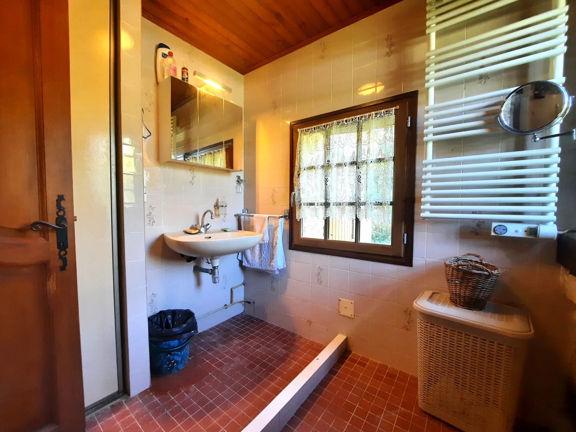 Charming stone property with guest house and swimming pool, Aquitaine – France – BVI77856