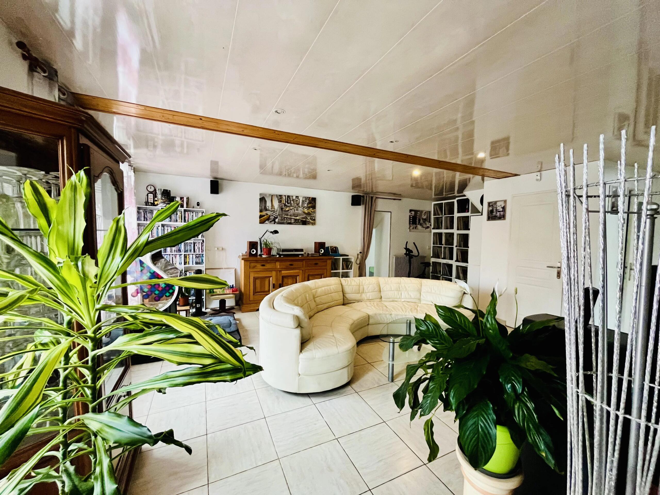 Charming Country Home with Pool between Duras and Eymet, Aquitaine – France – BVI82826