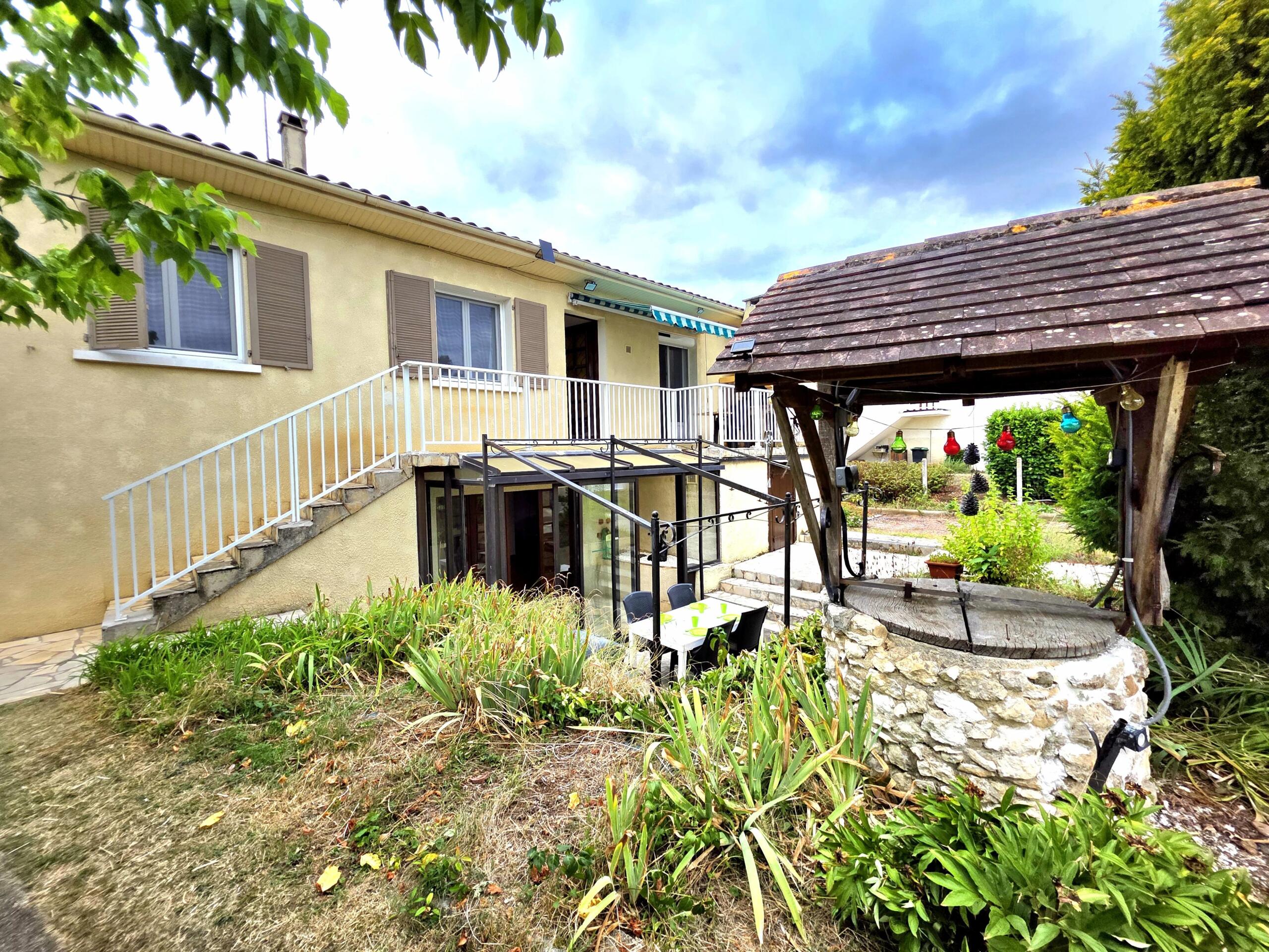 Deceptively spacious Bergerac property with separate apartment, Aquitaine – France – BVI81701