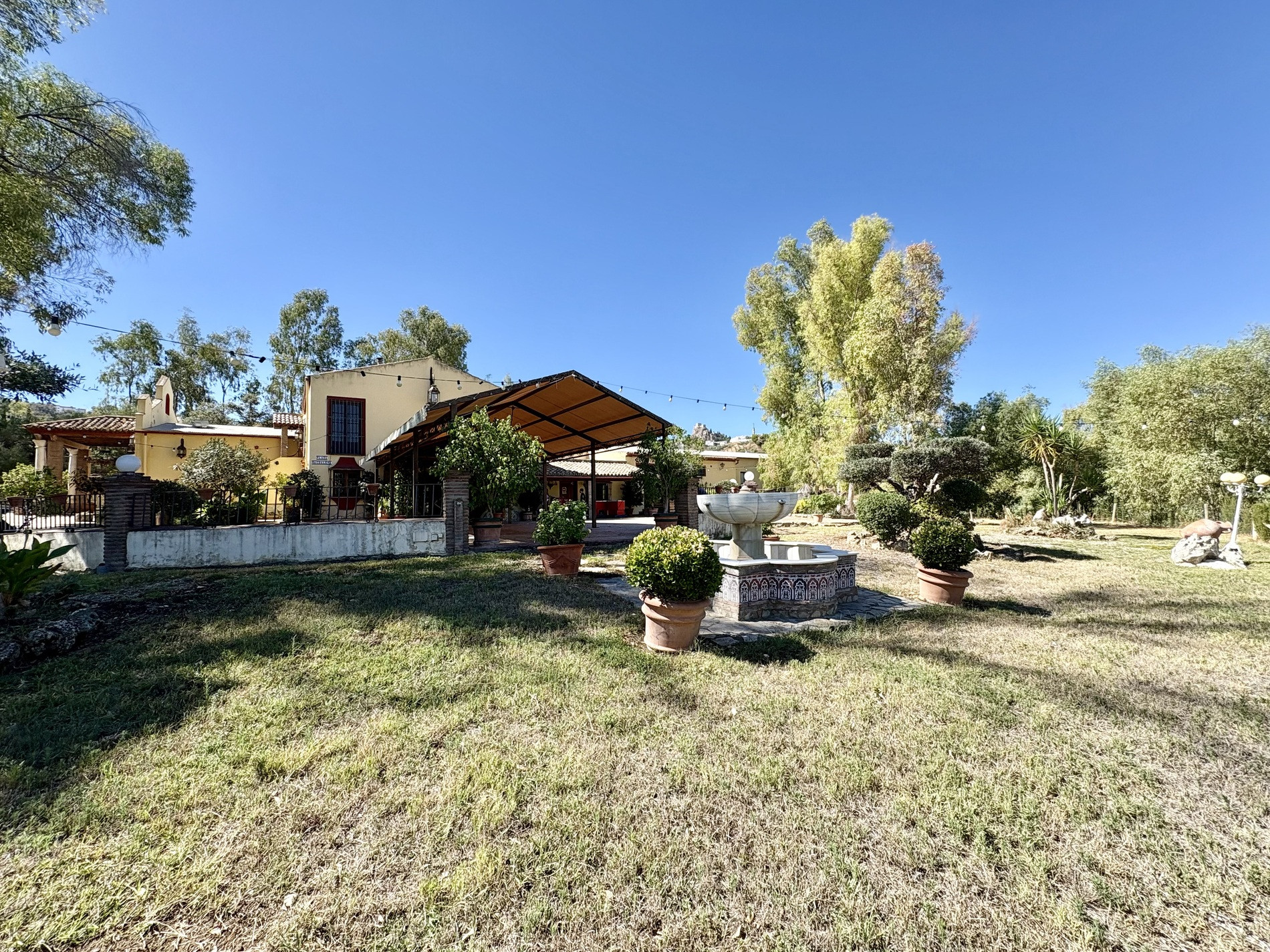 2 bedroom Business in Olvera, Cadiz, Spain – 428-04825E