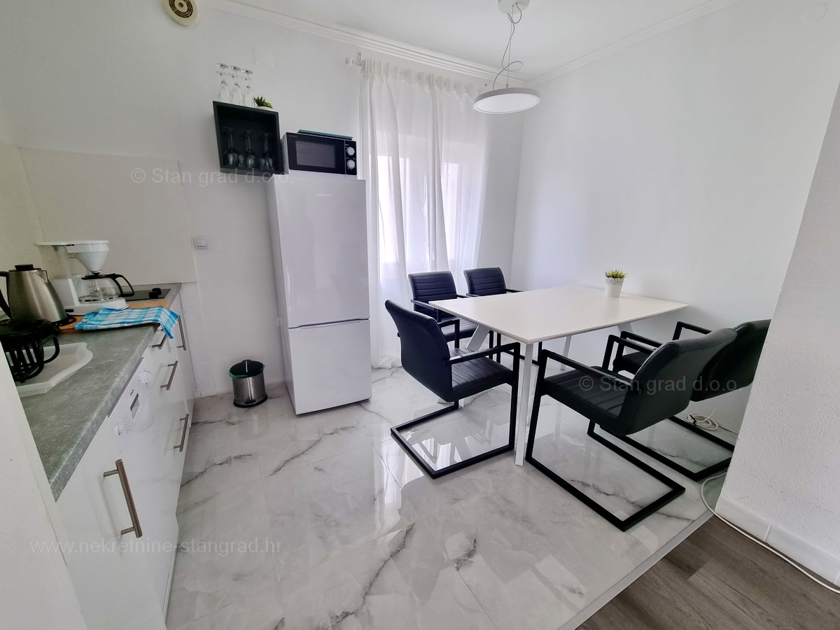 12 bedroom villa in Malinska-Dubašnica, Croatia – 102644