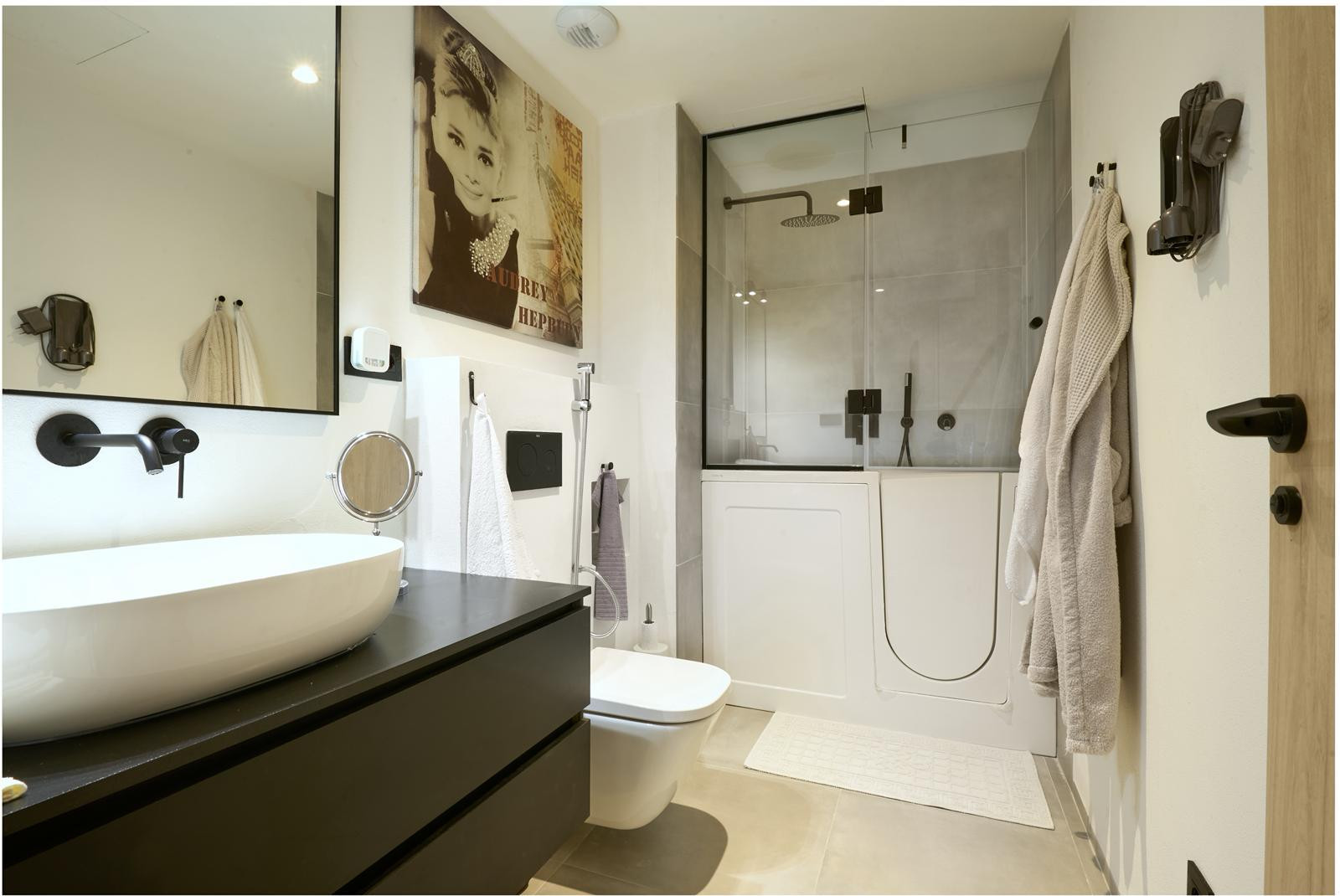 2 bedroom Apartment in Santa Eulalia Del Río, Islas Baleares, Spain – 428-04826P