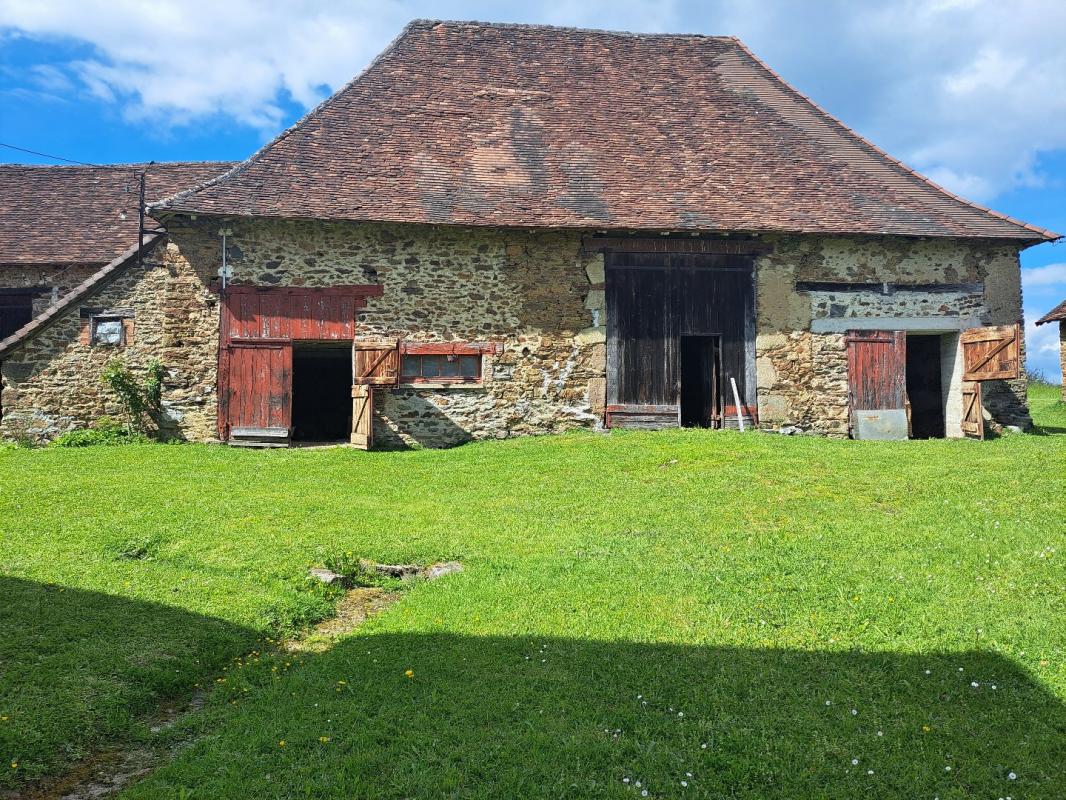 4 bedroom maison de village in Saint Pardoux Corbier, Corrèze, France – 6754F64586D2472B