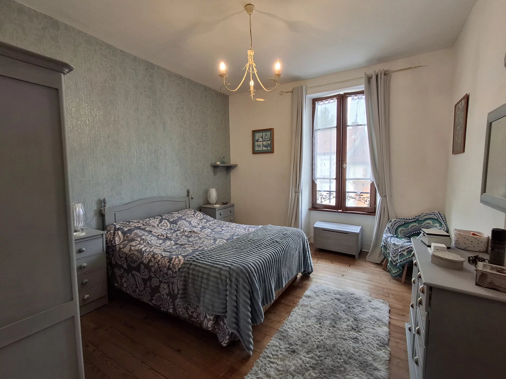 Character village house with 3 bedrooms, large kitchen diner and pretty garden, Limousin – France – BVI82748