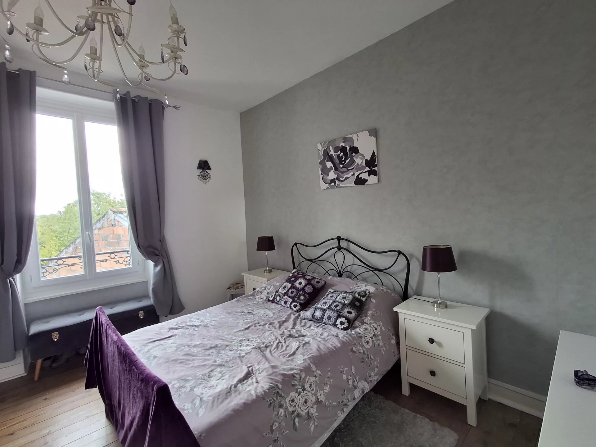 Character village house with 3 bedrooms, large kitchen diner and pretty garden, Limousin – France – BVI82748