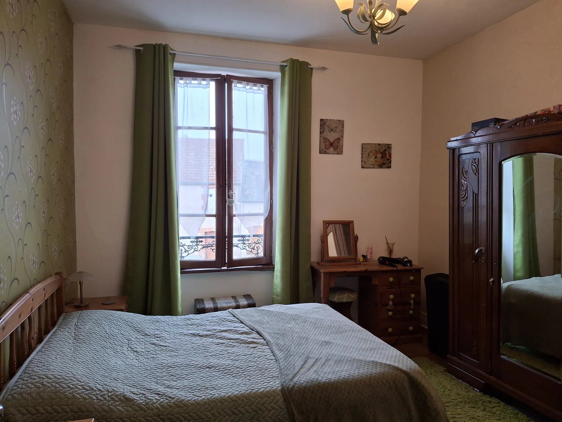 Character village house with 3 bedrooms, large kitchen diner and pretty garden, Limousin – France – BVI82748