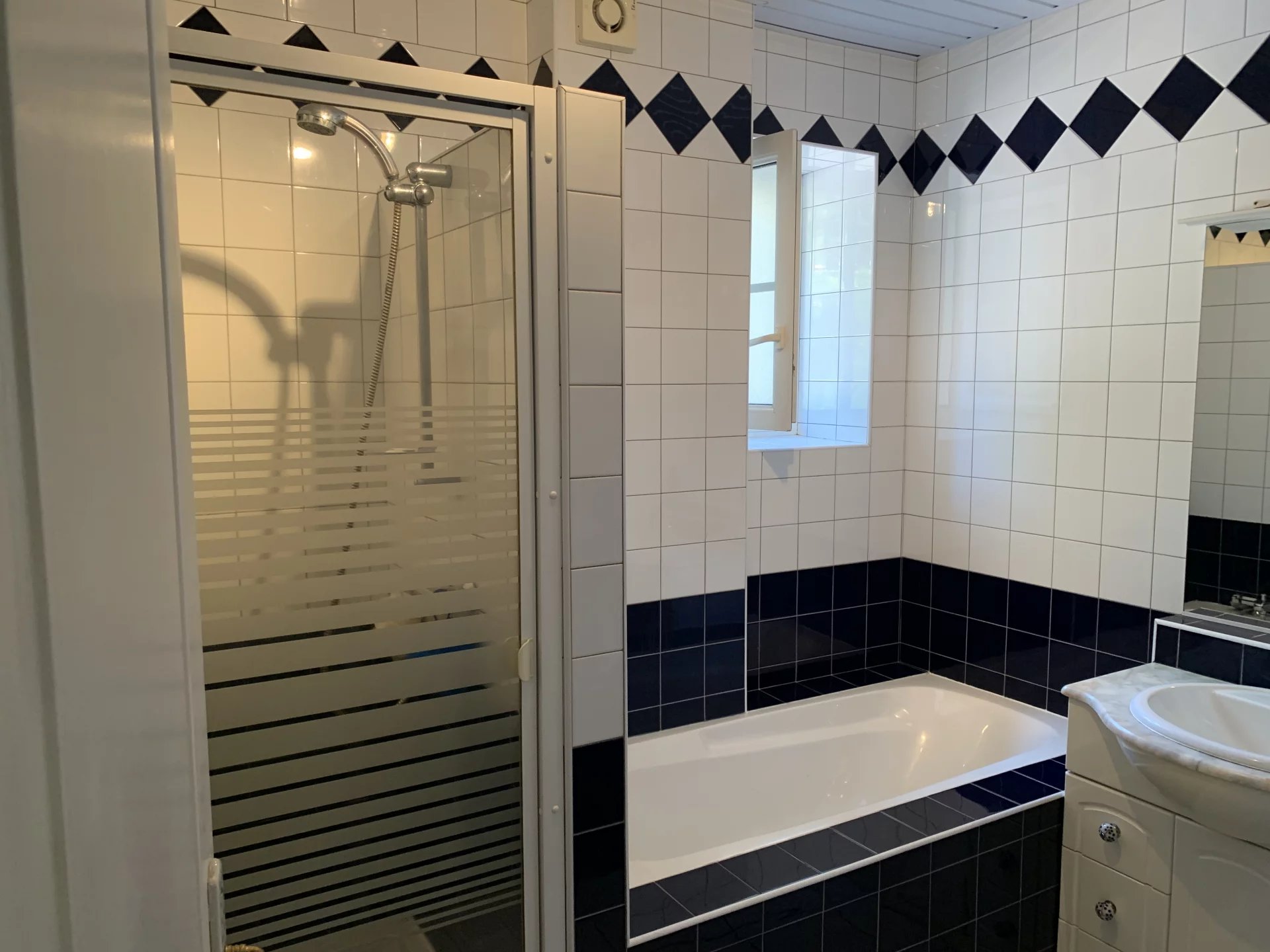 Charming Family Home with Pool in Walking Distance to a Lively French Village, Aquitaine – France – BVI82472