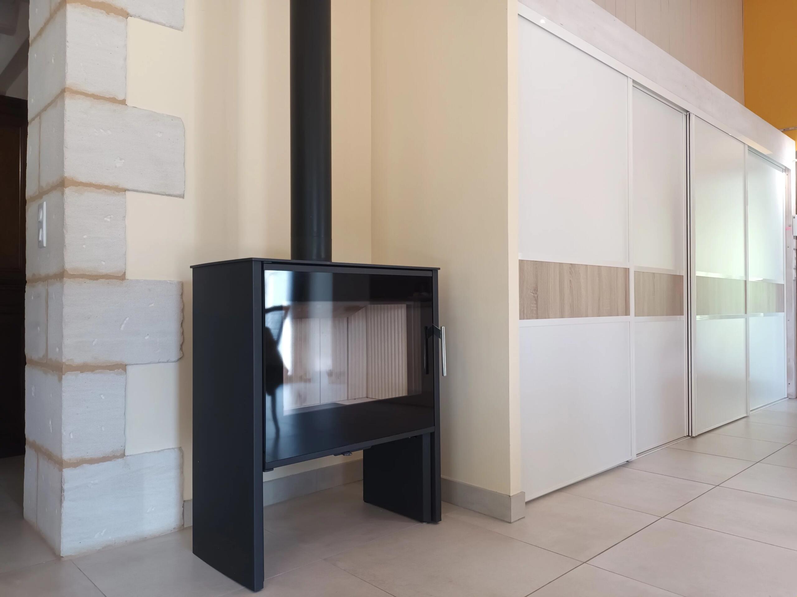 Stone house close to the Dordogne River in Bergerac, Aquitaine – France – BVI81358