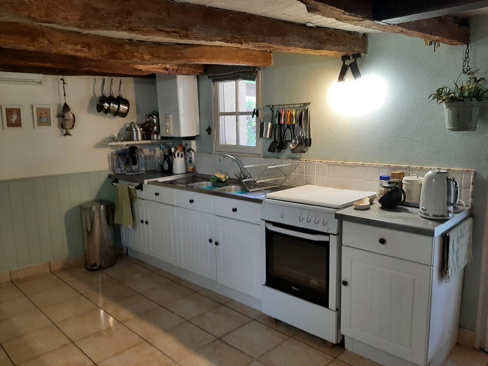Two bedroom cottage in pretty hamlet, Aquitaine – France – BVI82094