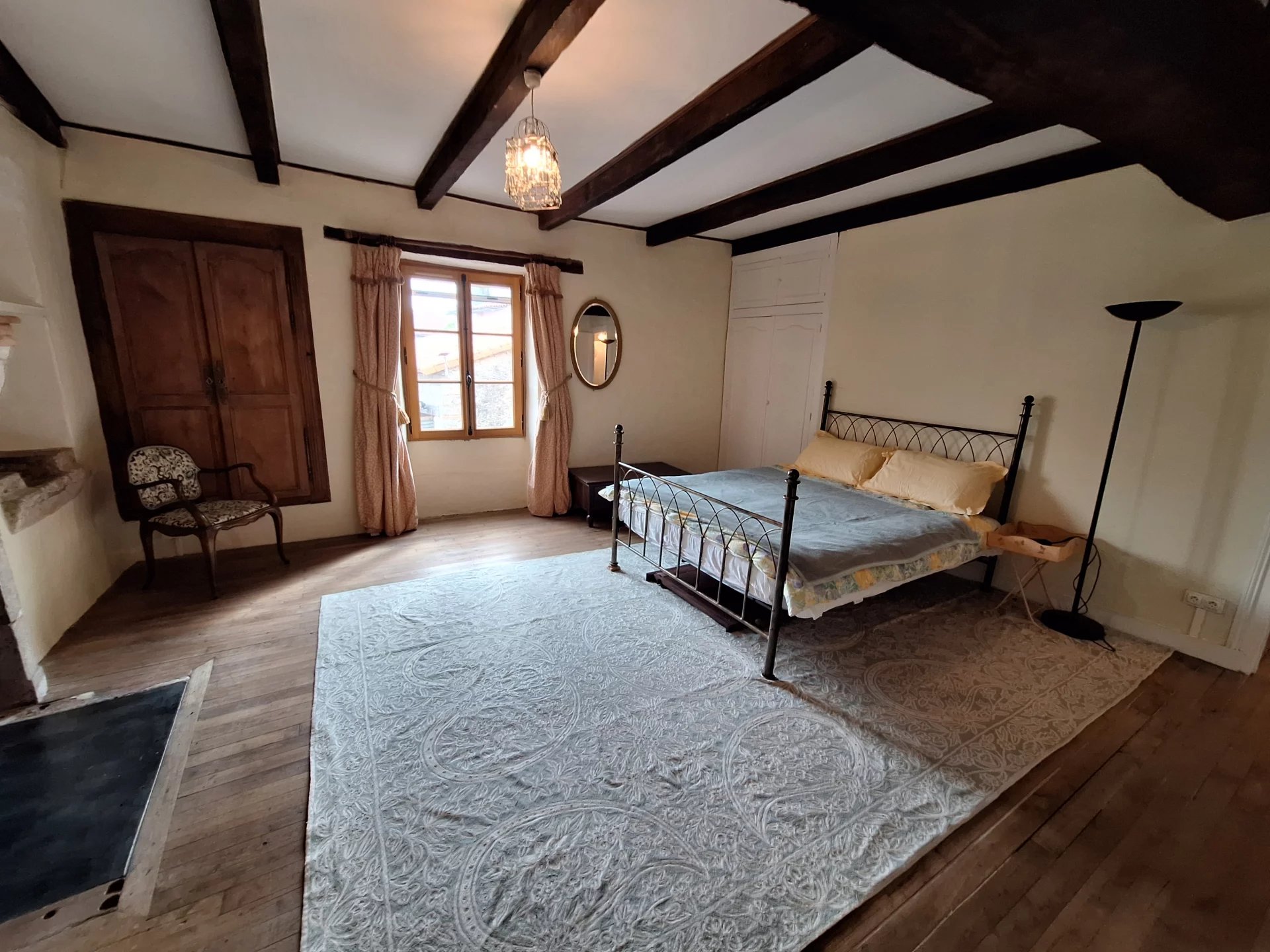 Charming village home, Poitou-Charentes – France – BVI82792