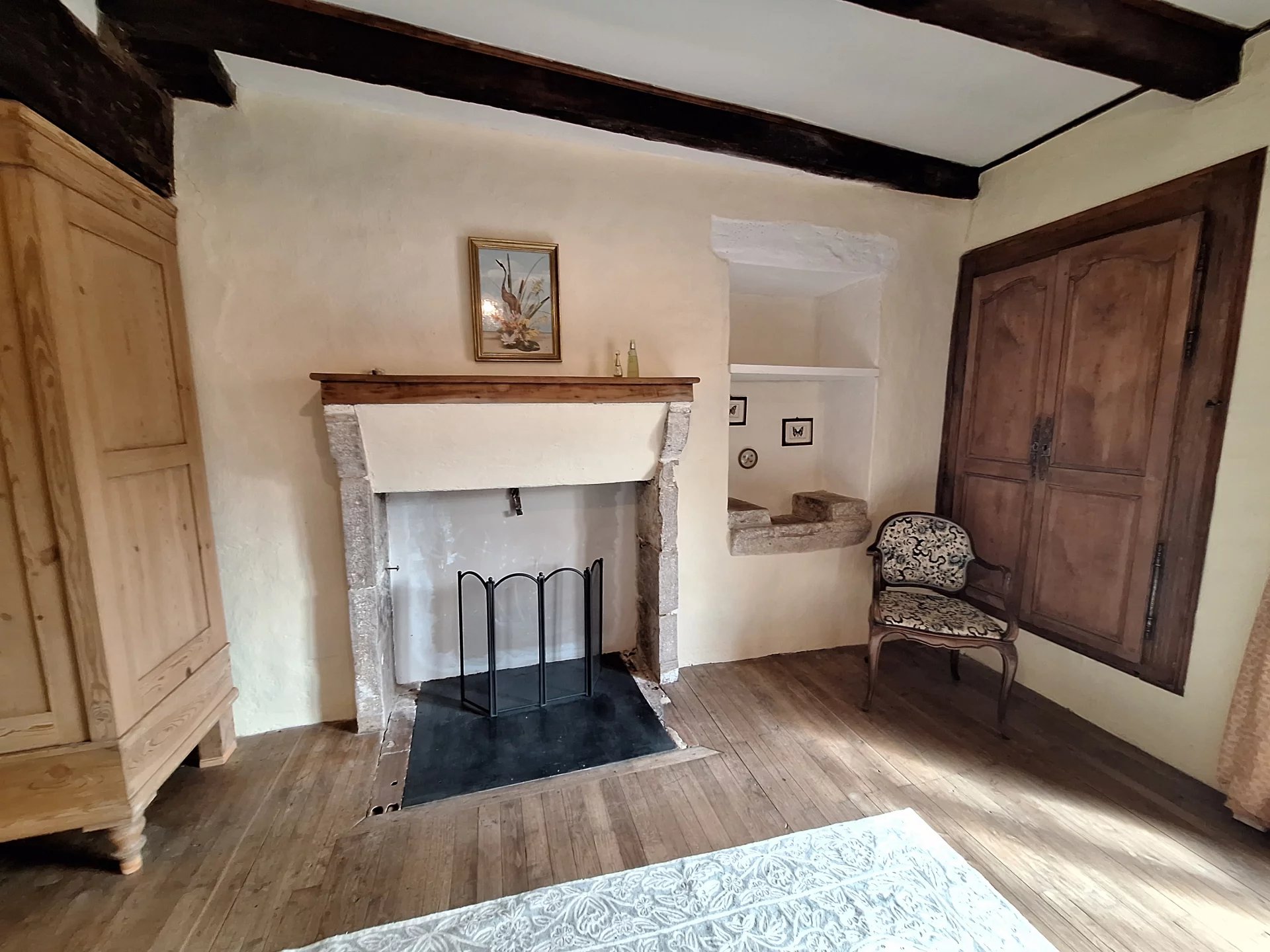 Charming village home, Poitou-Charentes – France – BVI82792