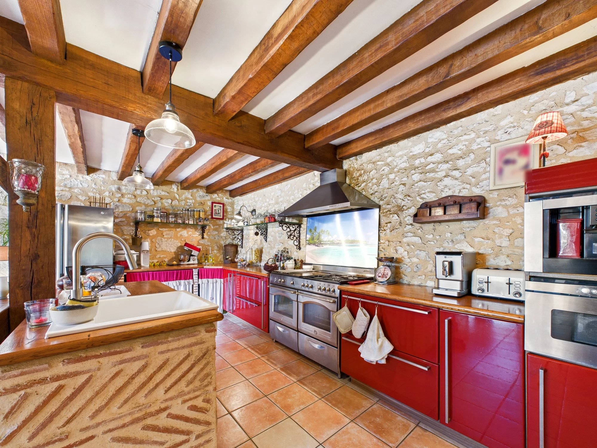 Secluded Stone House Nestled in Private, Tranquil Woodland, Aquitaine – France – BVI82828