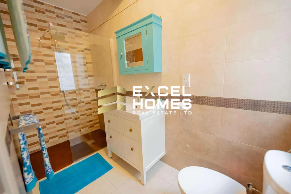 5 bedroom Apartment in Mellieha, Malta – 64171