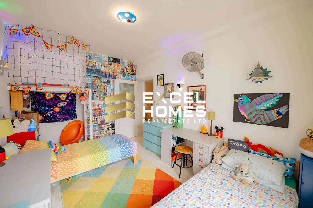 5 bedroom Apartment in Mellieha, Malta – 64171