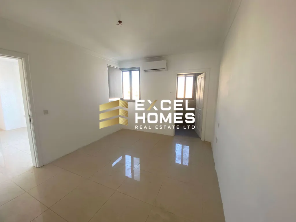 3 bedroom Penthouse in Sliema, Malta – 64143