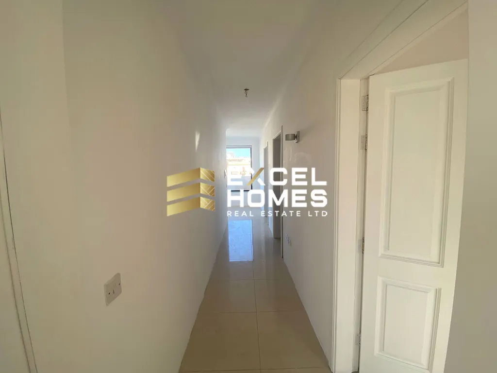 3 bedroom Penthouse in Sliema, Malta – 64143