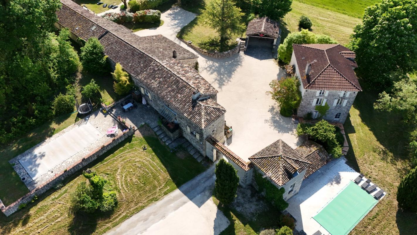 14 bedroom demeure in Roquecor, Tarn-et-Garonne, France
