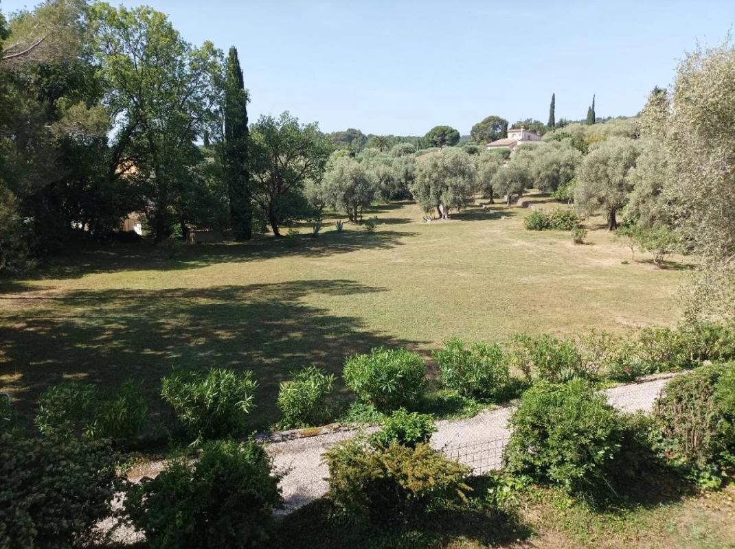 5 bedroom maison in Le Rouret, Alpes-Maritimes, France – 12030381187