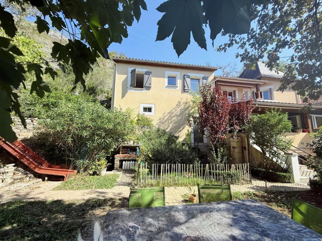 3 bedroom maison de village in Lamagdelaine, Lot, France – 109AF34E8F6F4BEE