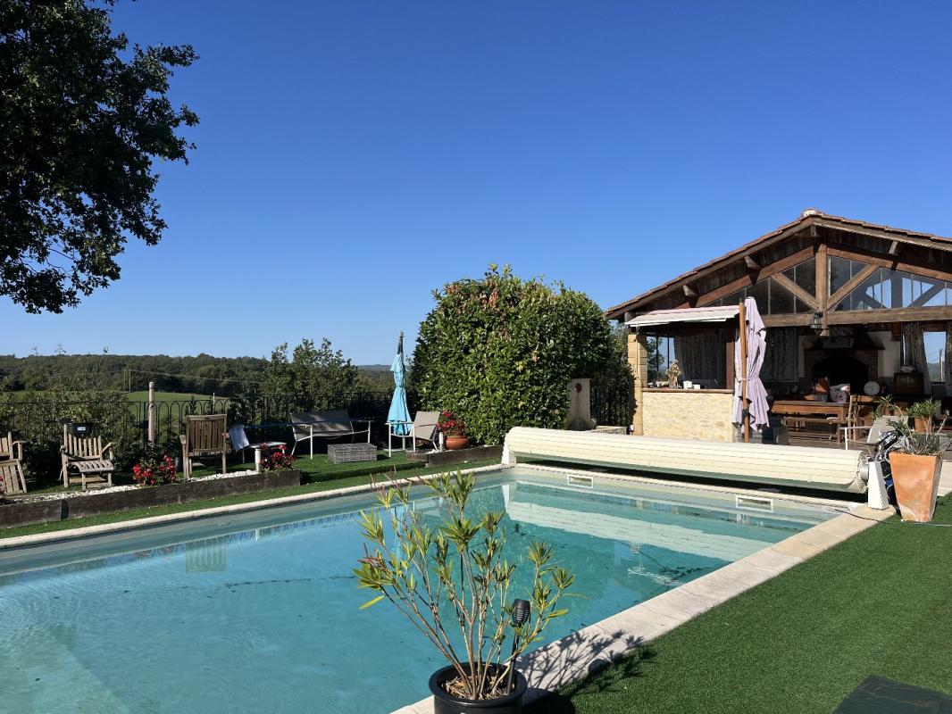 4 bedroom maison in Faycelles, Lot, France – 9FFBF84E9C1947AC