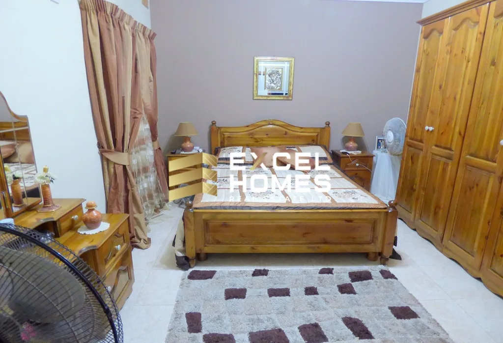 3 bedroom Maisonette in Pembroke, Malta – 25678