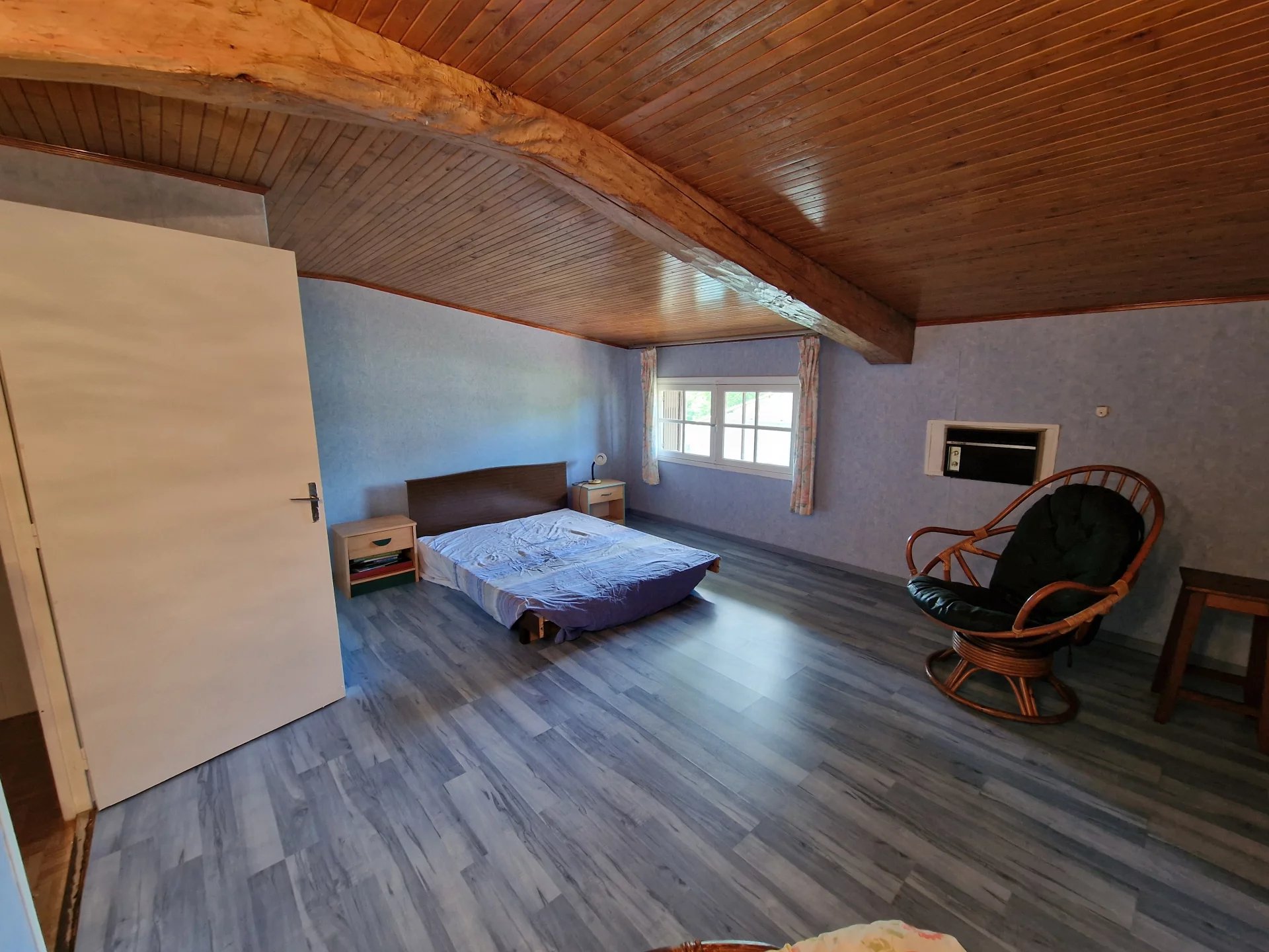 Charming Farmhouse on 3 Hectares with Stables, Pool & Barns – Peaceful Setting Near Village, Aquitaine – France – BVI80852