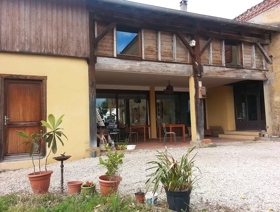 Exceptional property with stunning views of the Pyrenées, Midi-Pyrénées – France – BVI81862