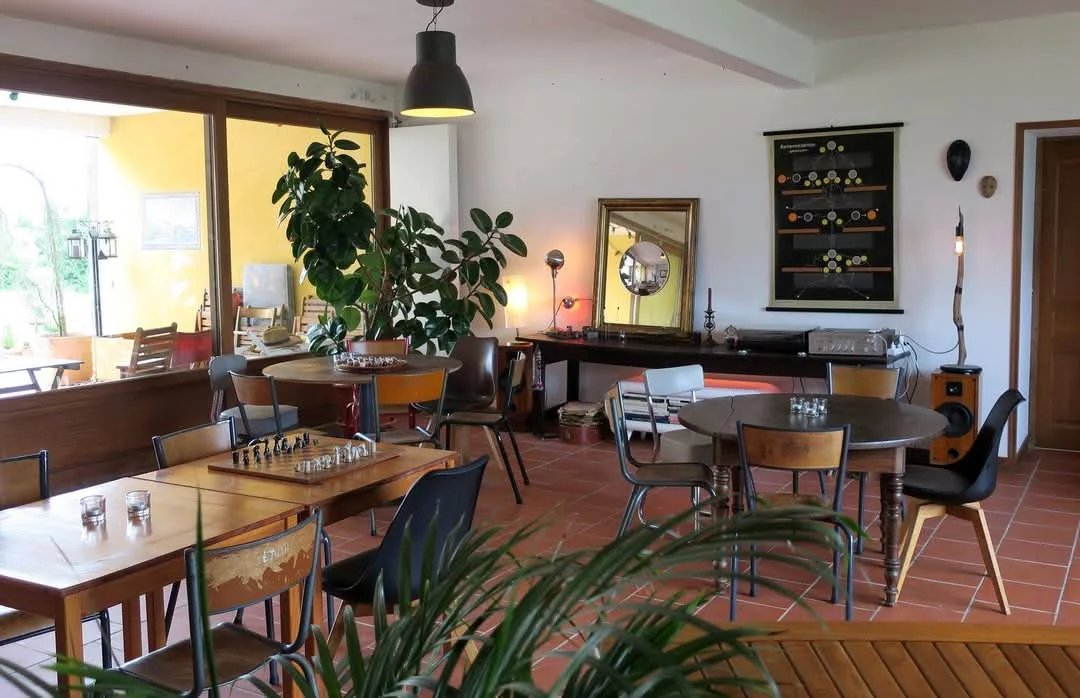 Exceptional property with stunning views of the Pyrenées, Midi-Pyrénées – France – BVI81862