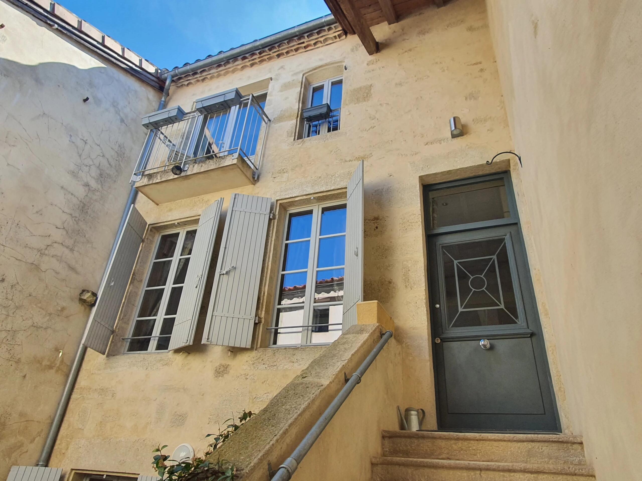 Spacious Duplex Apartment in the Heart of Monségur, Aquitaine – France – BVI82758