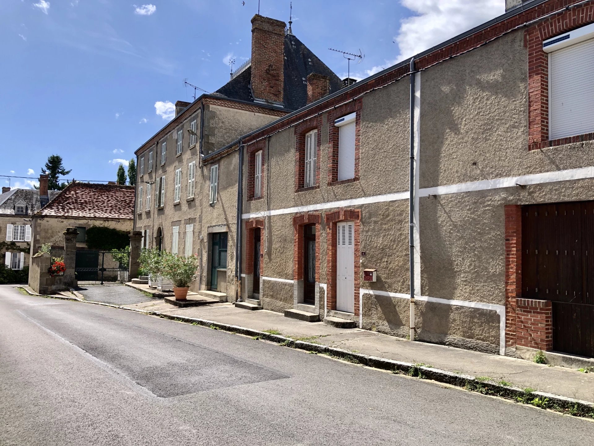 Pretty village home with everything on the doorstep, Limousin – France – BVI82528