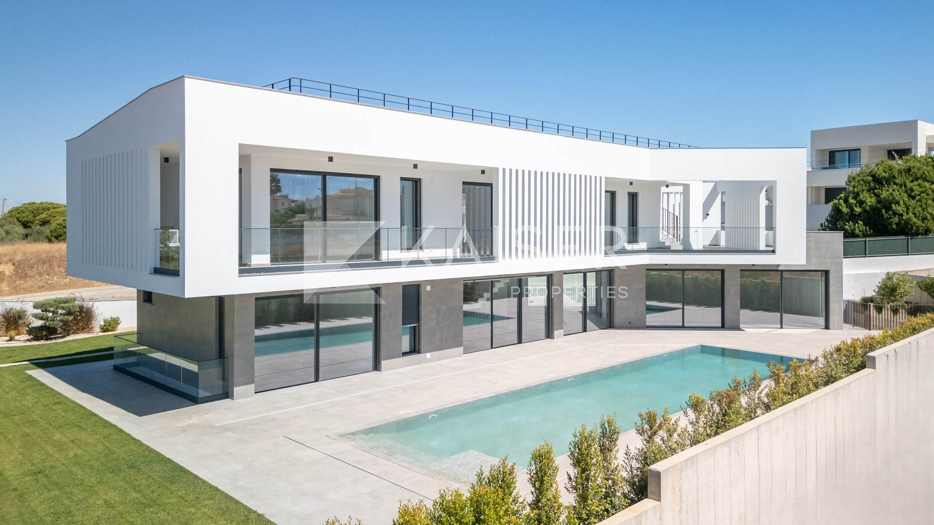 4 bedroom Villa house in Albufeira, Portugal – KP1243