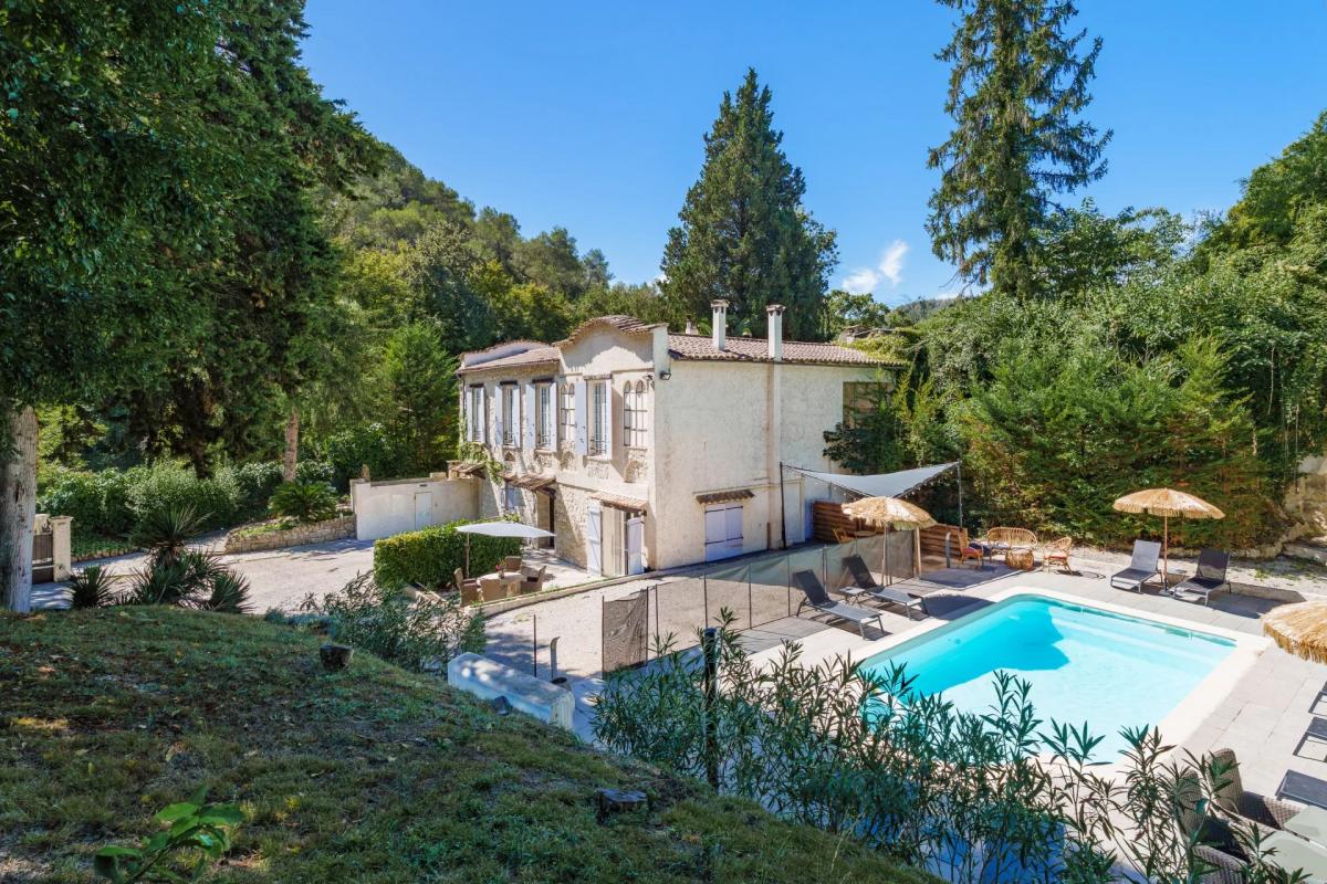 7 bedroom chambre d’hotes in La Colle-sur-loup, Alpes-Maritimes, France – 12030379115