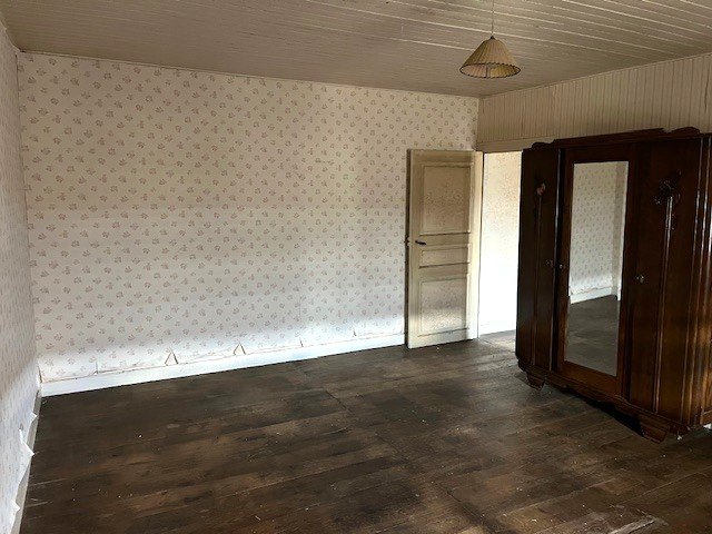 4 bedroom maison a renover in Vayres, Haute-Vienne, France – 2F37B6CD522647F0