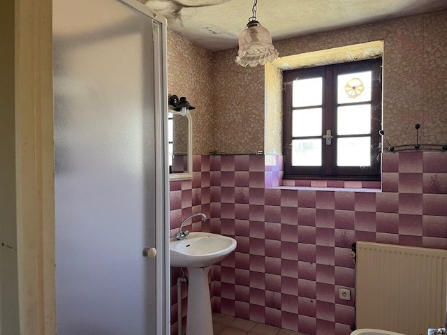 4 bedroom maison in Pressignac, Charente, France